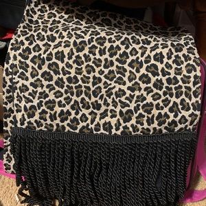 Leopard / Cheetah Table Runner